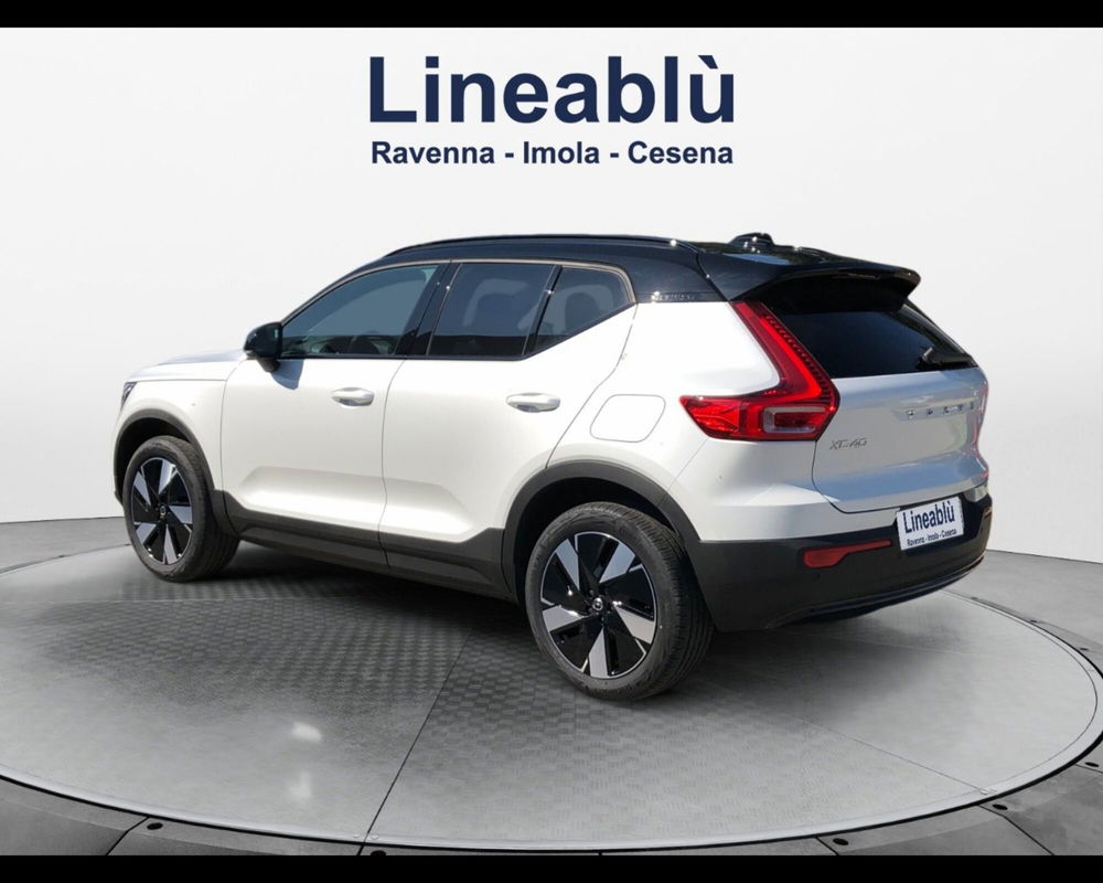 Volvo XC40 Recharge Pure Elect. Single Motor Exten. Range RWD Core nuova a Imola (3)