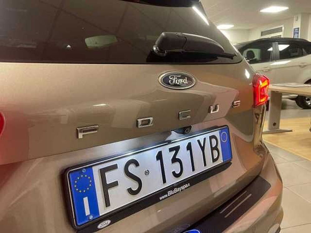 Ford Focus Station Wagon usata a Livorno (17)