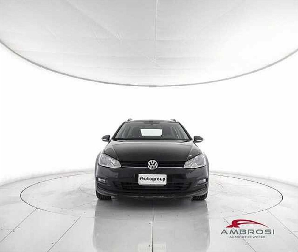 Volkswagen Golf Variant 1.6 TDI 90 CV Trendline BlueMotion Technology  del 2016 usata a Corciano (5)