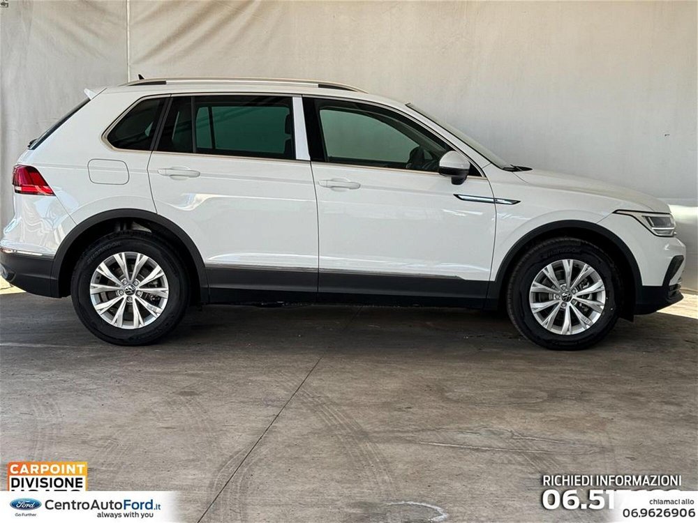 Volkswagen Tiguan 2.0 tdi Life 150cv dsg nuova a Albano Laziale (5)