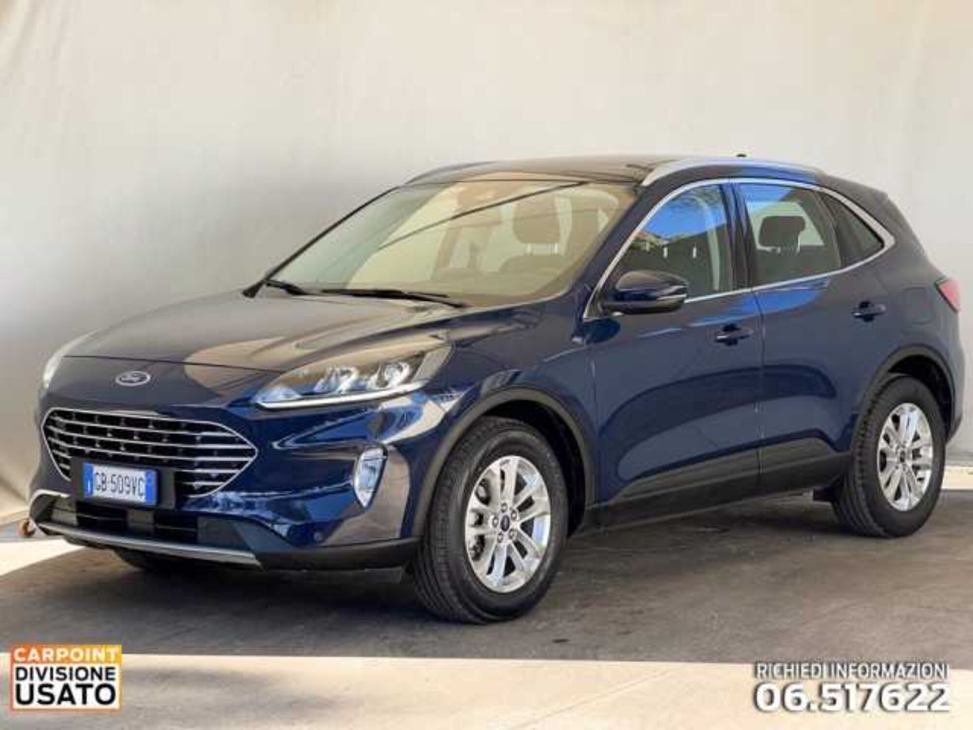 Ford Kuga 2.0 EcoBlue Hybrid 150 CV 2WD Titanium  del 2020 usata a Roma