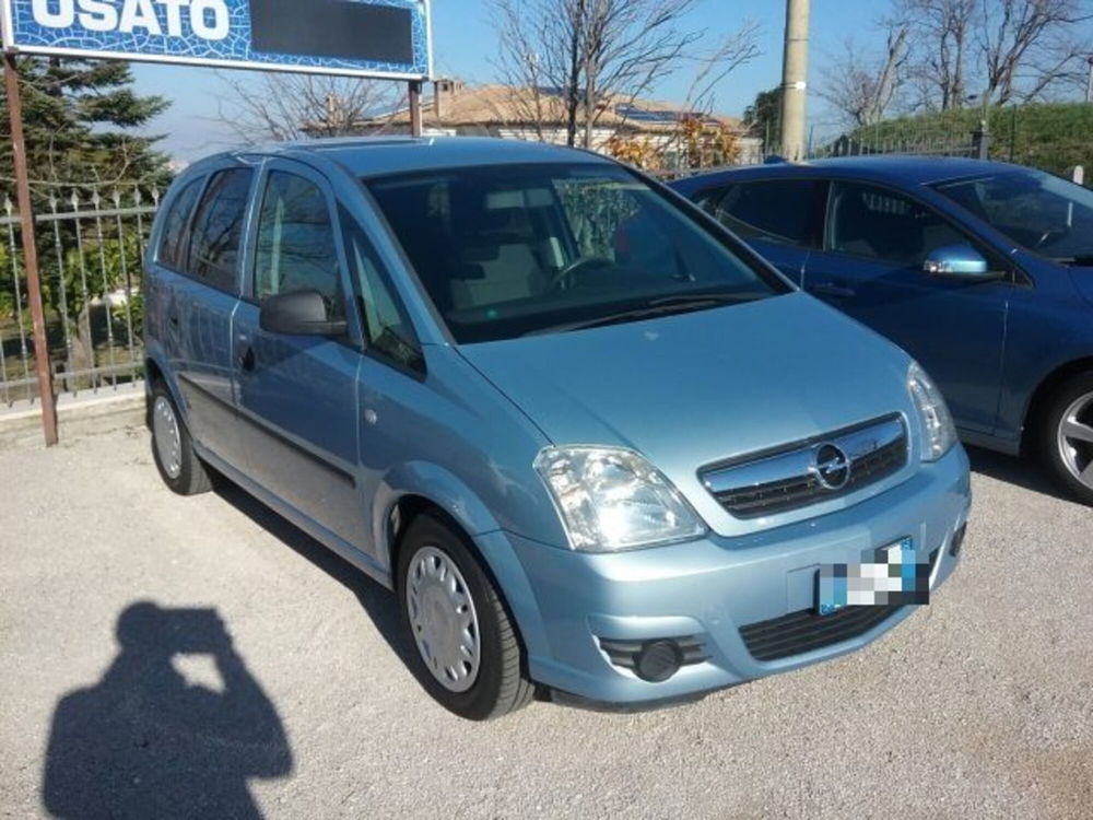 Opel Meriva 1.3 CDTI Enjoy  del 2009 usata a Macerata (3)