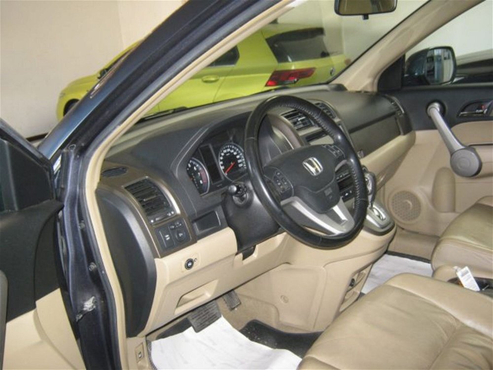 Honda CR-V 2.0 i-VTEC 16V aut. Exclusive  del 2008 usata a Ascoli Piceno (5)