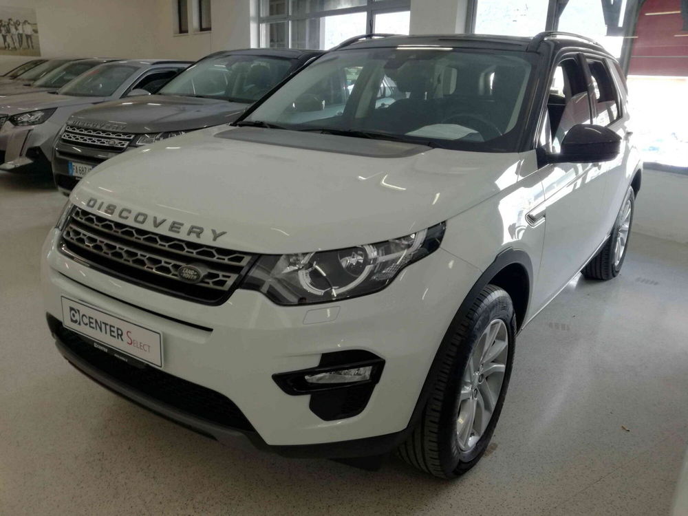 Land Rover Discovery Sport usata a Salerno