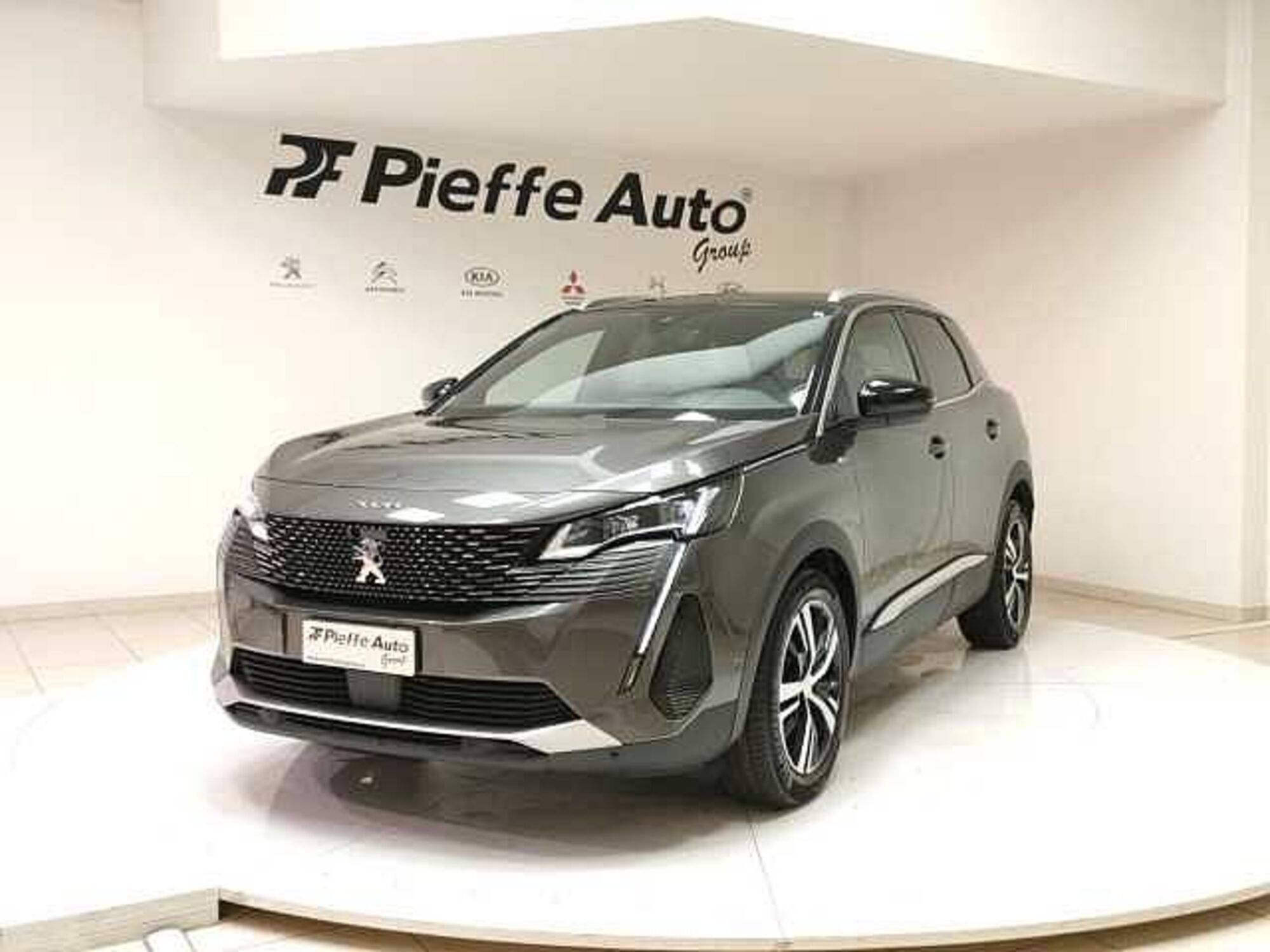 Peugeot 3008 BlueHDi 130 S&amp;S EAT8 GT Line  del 2020 usata a Teramo