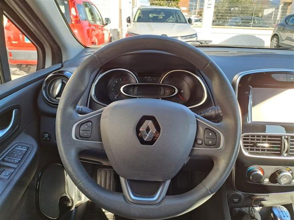 Renault Clio usata a Livorno (13)