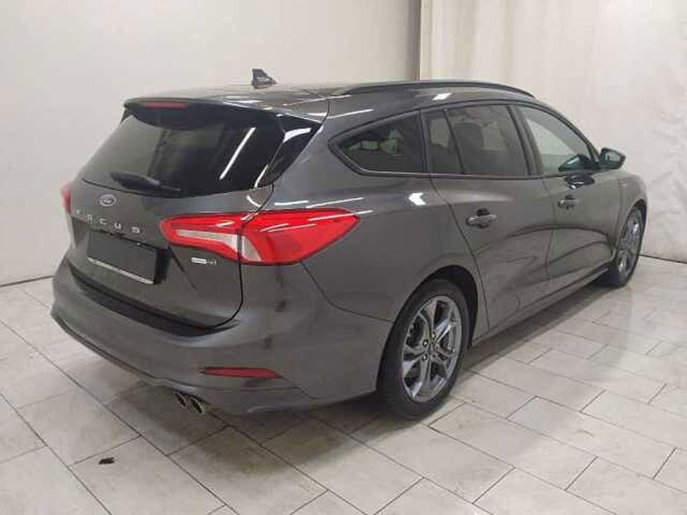 Ford Focus Station Wagon usata a Cuneo (4)