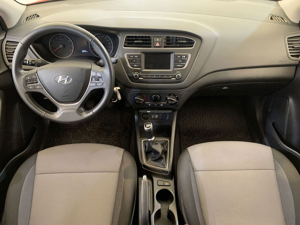 Hyundai i20 usata a Firenze (8)