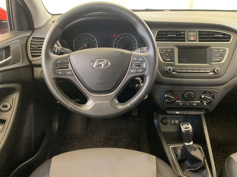 Hyundai i20 usata a Firenze (9)