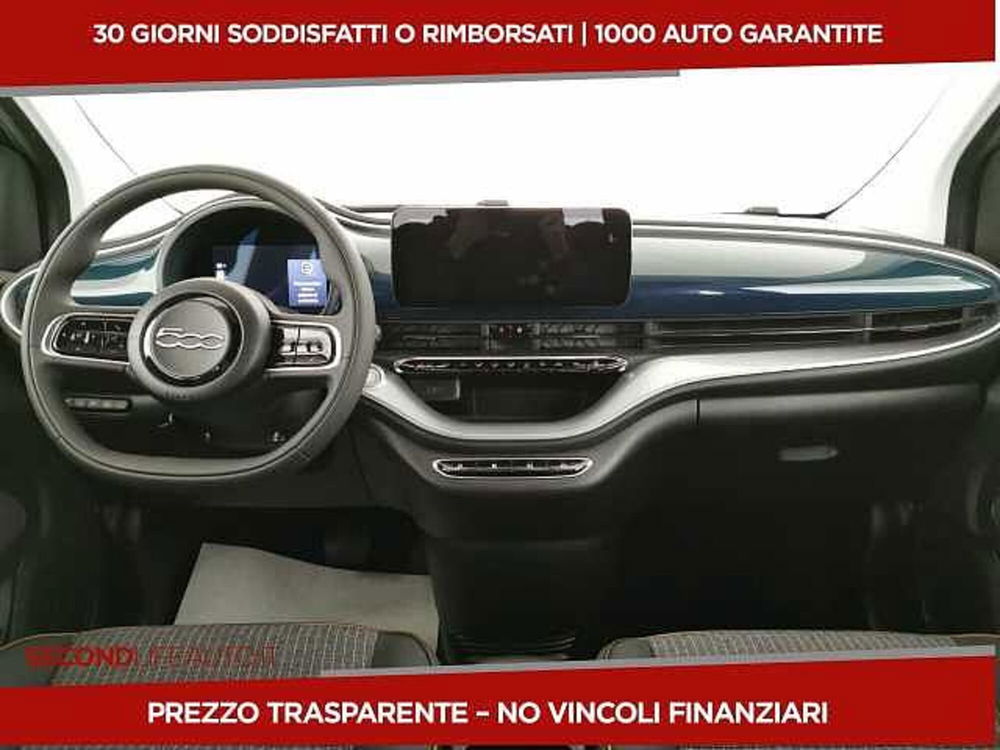 Fiat 500e nuova a Chieti (9)