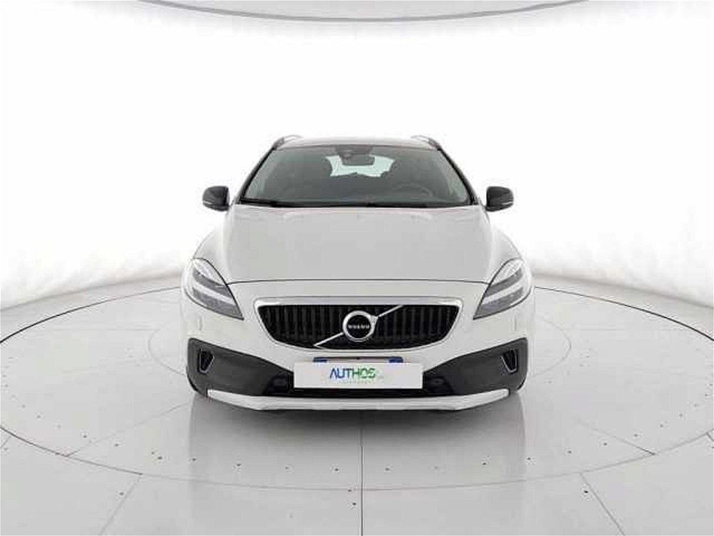 Volvo V40 Cross Country D2 Geartronic Business Plus  del 2018 usata a Torino (5)