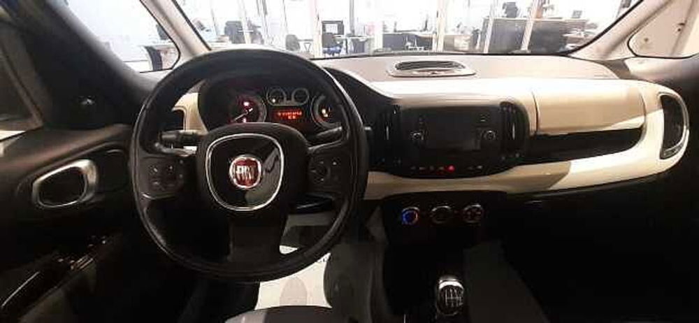 Fiat 500L usata a Genova (9)