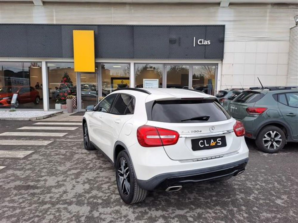 Mercedes-Benz GLA SUV usata a Livorno (6)