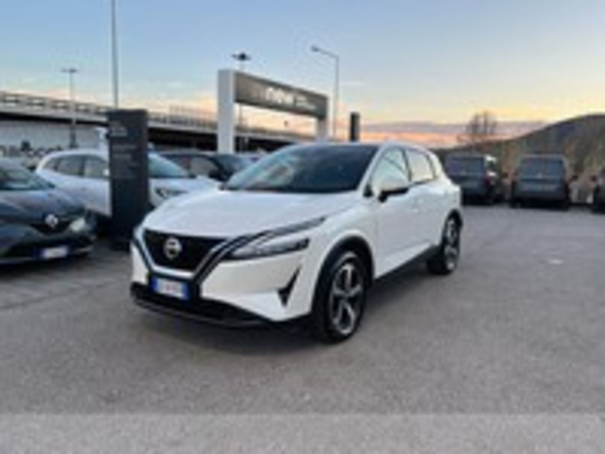 Nissan Qashqai 1.3 mhev Tekna 2wd 140cv del 2021 usata a Pordenone