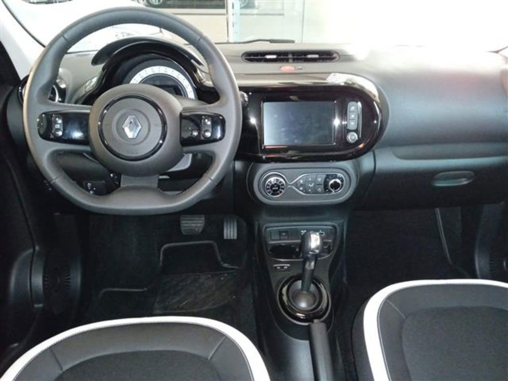 Renault Twingo nuova a Firenze (8)