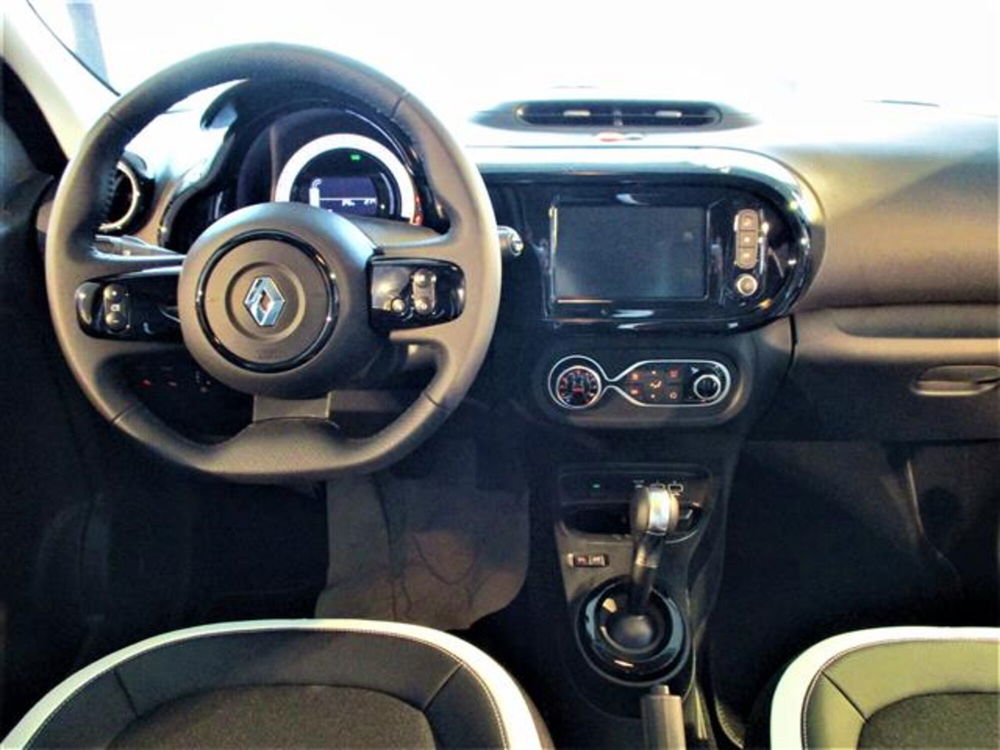 Renault Twingo nuova a Firenze (8)