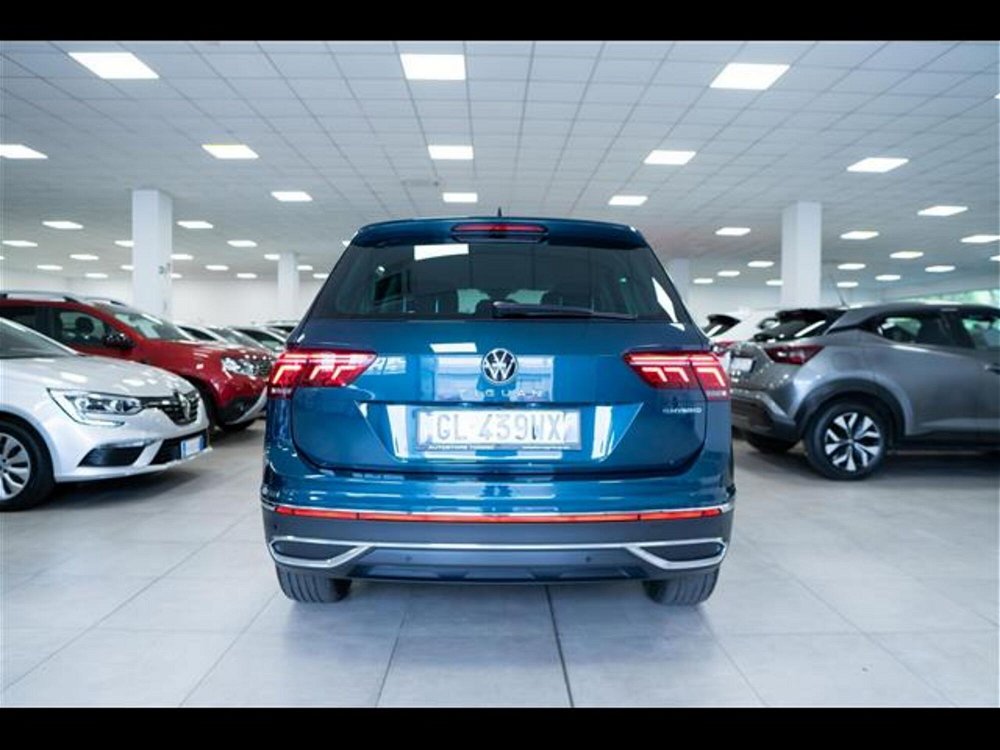 Volkswagen Tiguan 1.4 TSI eHYBRID DSG Elegance del 2022 usata a Torino (4)