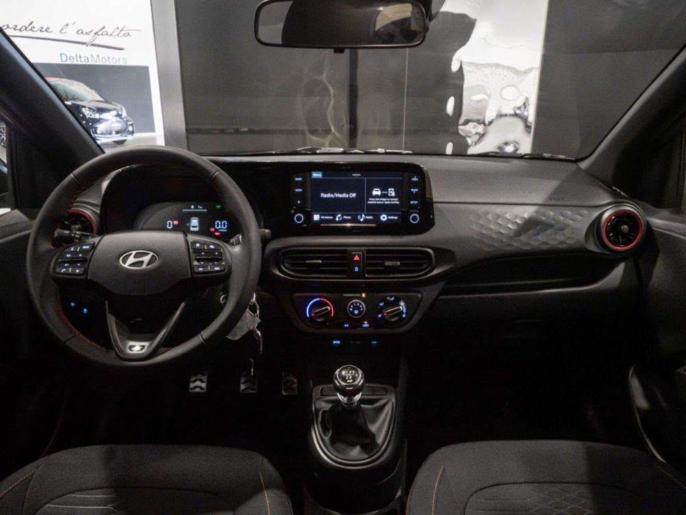 Hyundai i10 nuova a Ancona (19)