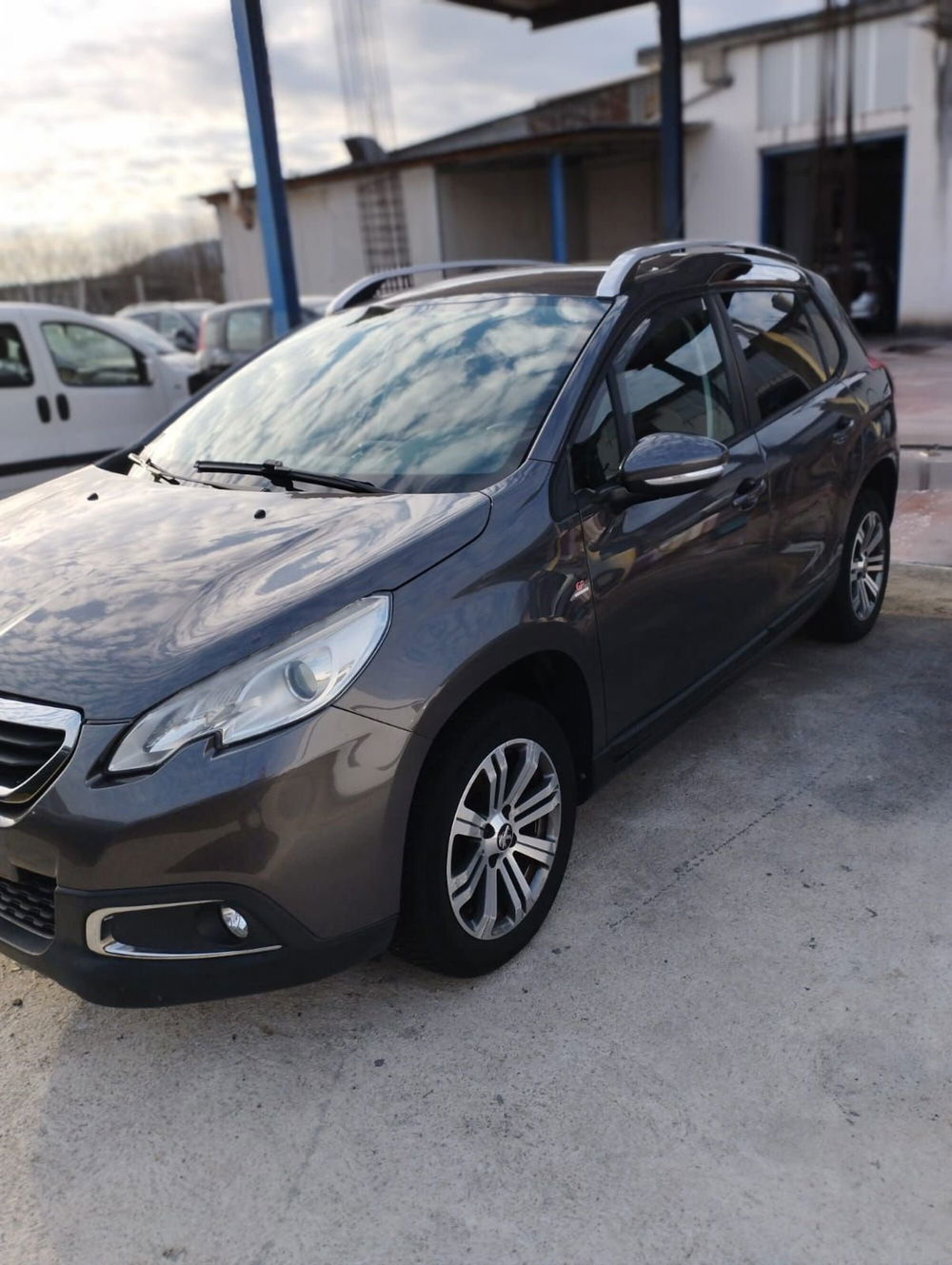 Peugeot 2008 usata a Frosinone (9)