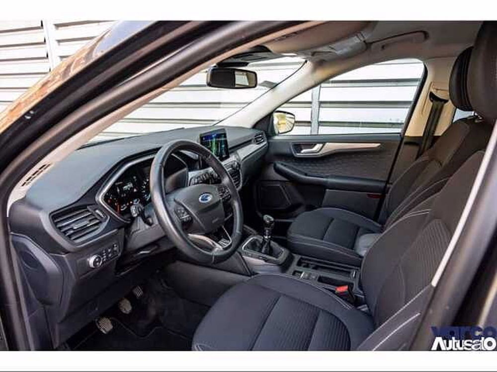 Ford Kuga usata a Milano (8)