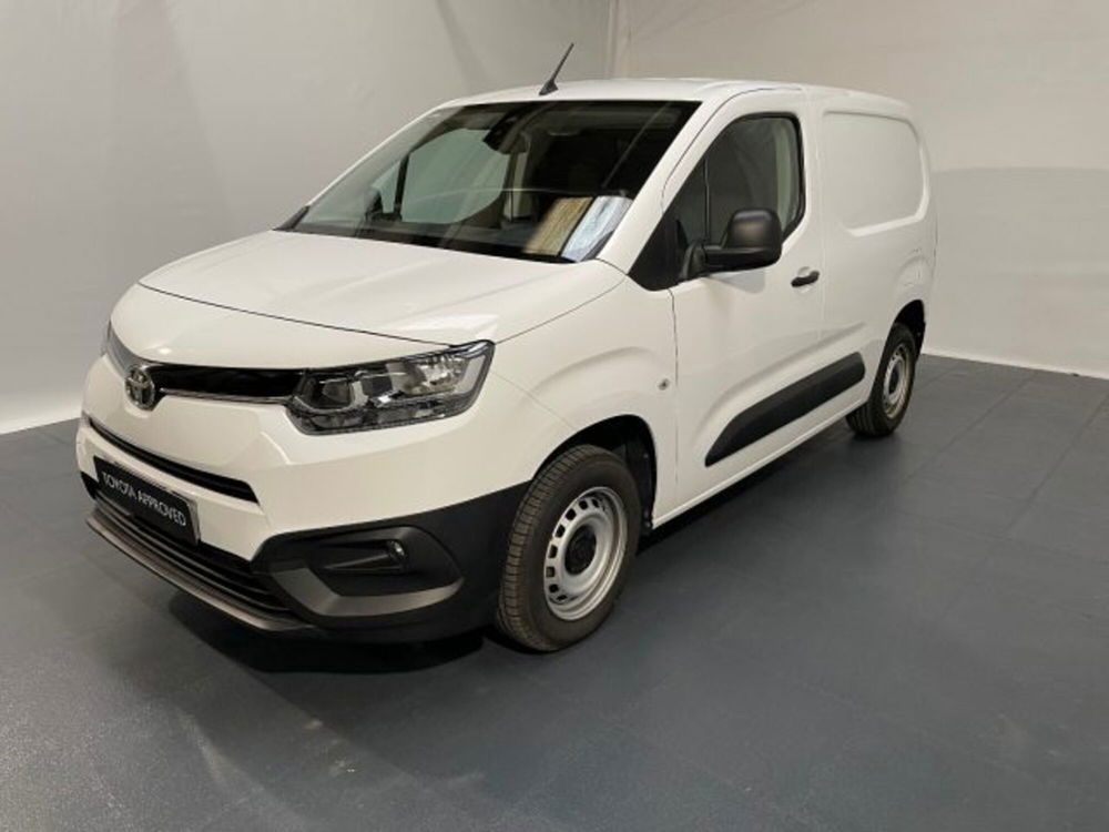 Toyota Proace City City 1.5D 100 CV S&S PC 4p. Comfort  del 2021 usata a Albano Vercellese