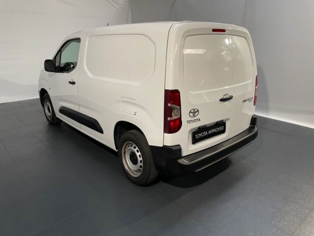 Toyota Proace City usata a Vercelli (18)