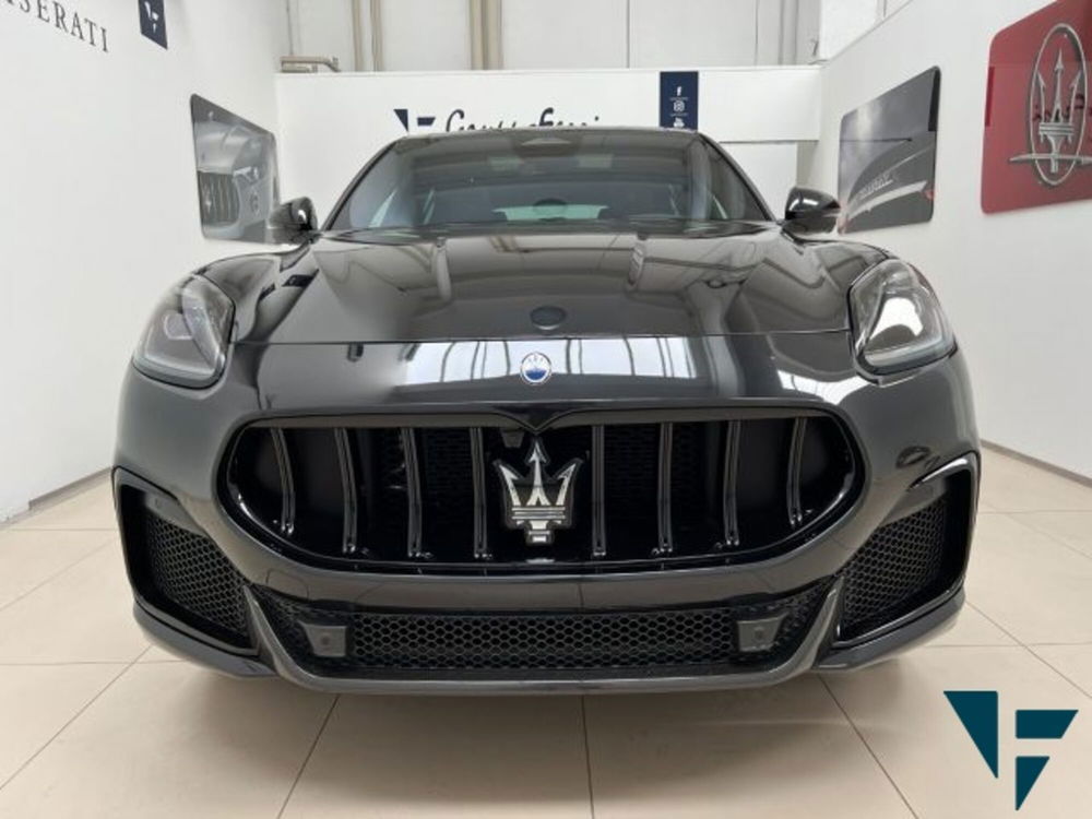 Maserati Grecale Grecale 3.0 V6 Trofeo 530cv auto nuova a Tavagnacco (2)