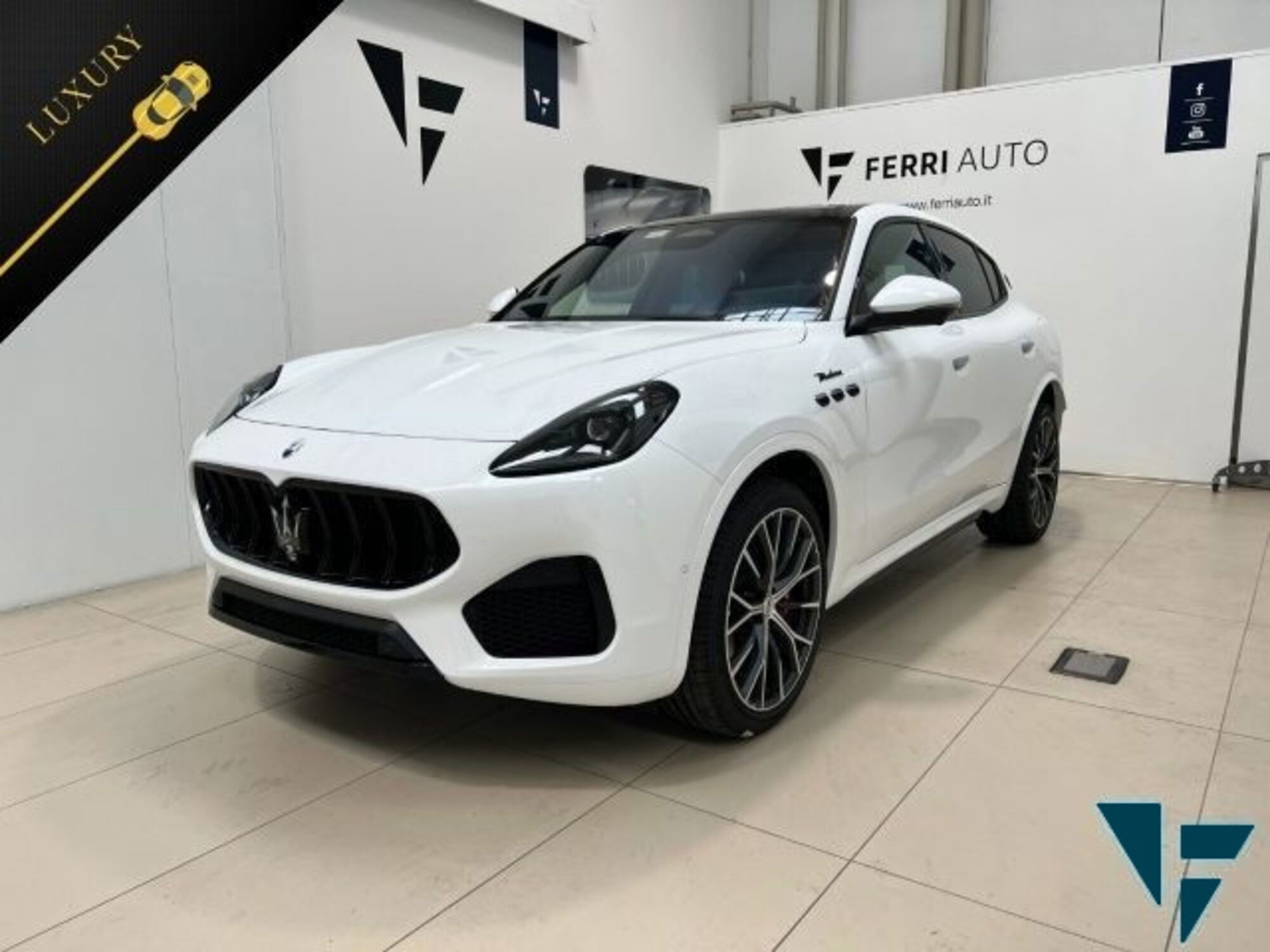 Maserati Grecale Grecale 2.0 mhev Modena 330cv auto nuova a Tavagnacco