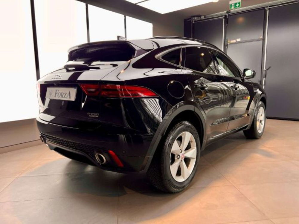 Jaguar E-Pace usata a Torino (8)