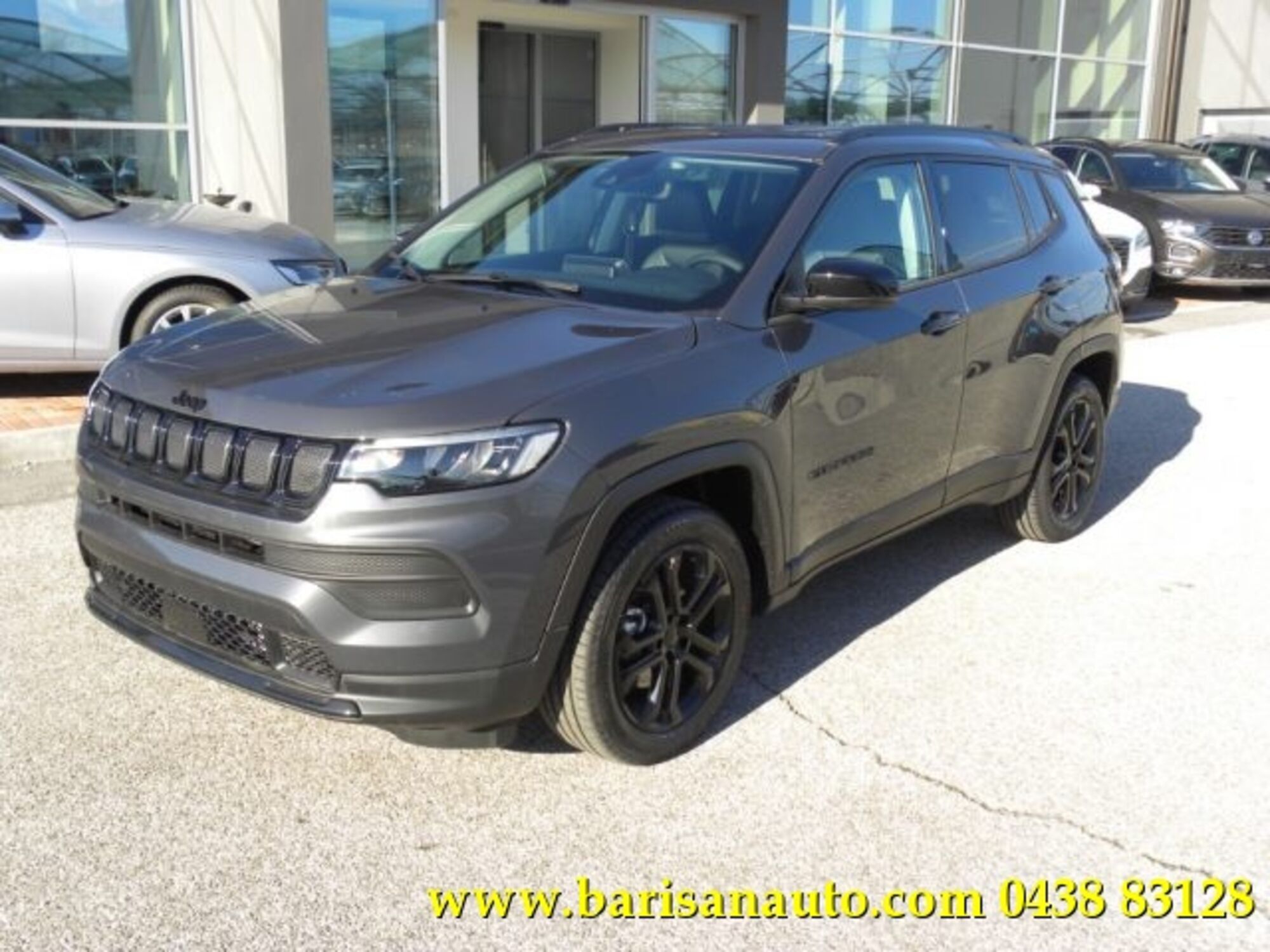 Jeep Compass 1.6 Multijet II 2WD Night Eagle  nuova a Pieve di Soligo