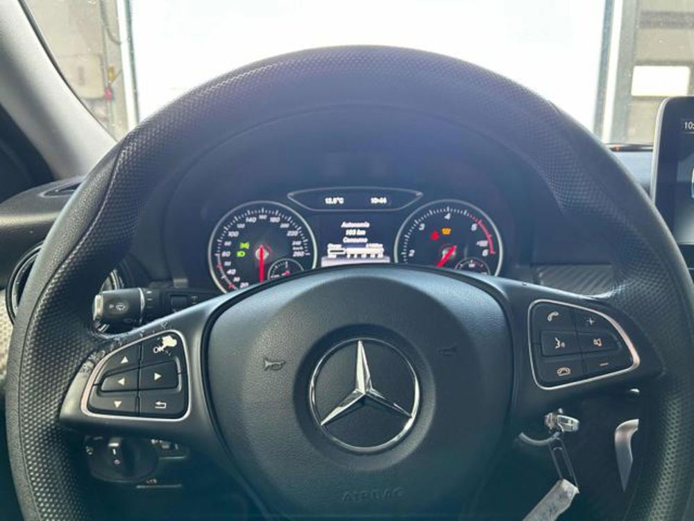 Mercedes-Benz GLA SUV usata a Vercelli (18)