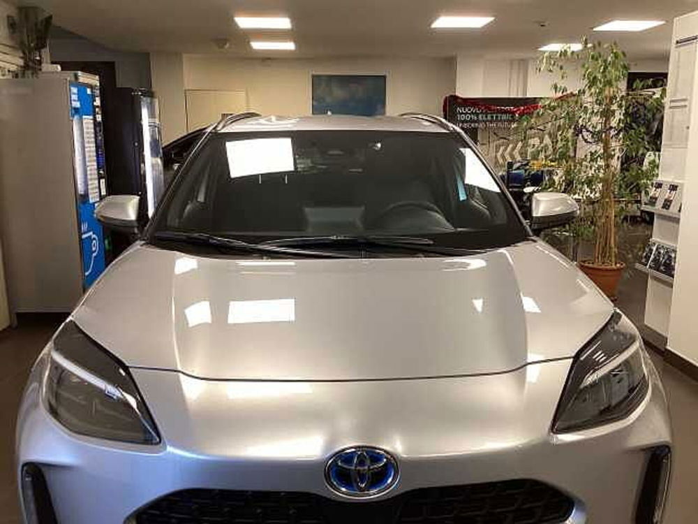 Toyota Yaris Cross nuova a Roma (6)