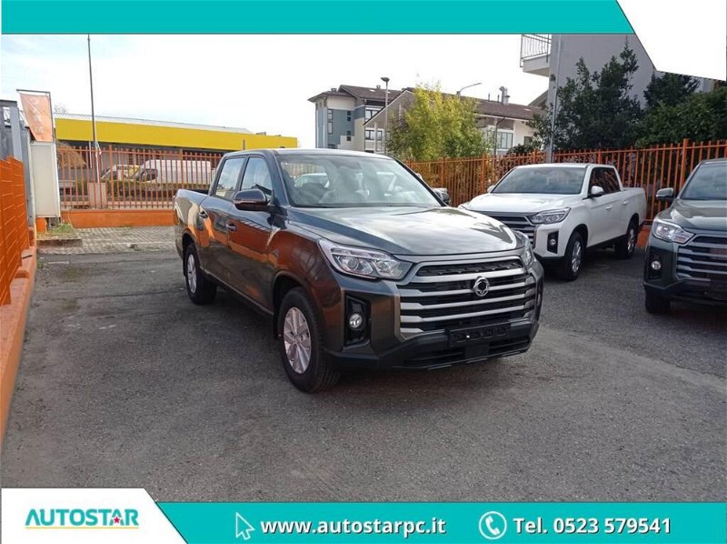 Ssangyong Rexton Sports Sports 2.2 4WD Double Cab Road XL nuova a Piacenza