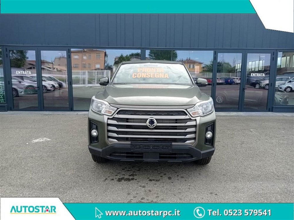 Ssangyong Rexton Sports Sports 2.2 4WD Double Cab Work XL nuova a Piacenza (3)