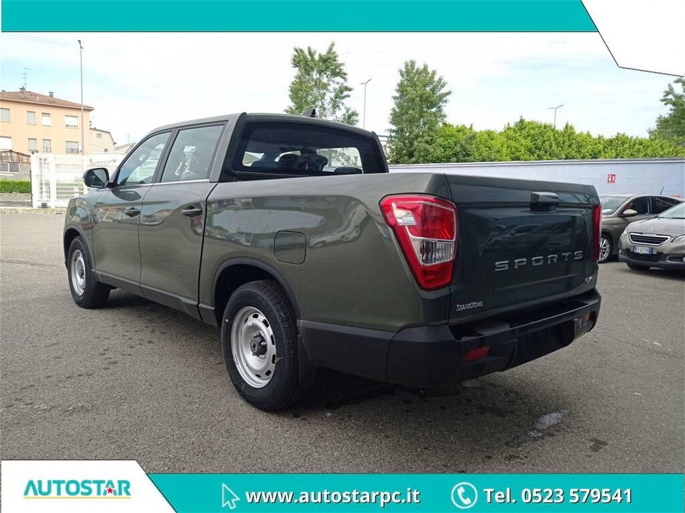 Ssangyong Rexton Sports Sports 2.2 4WD Double Cab Work XL nuova a Piacenza (5)