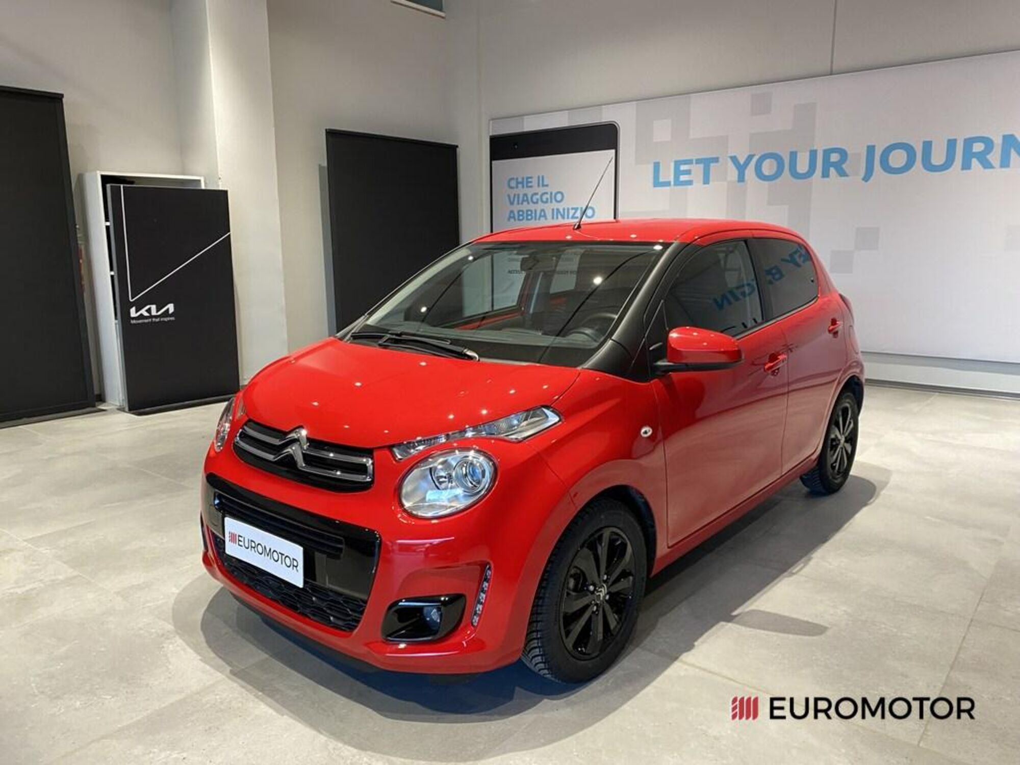 Citroen C1 C1 VTi 72 5 porte Shine del 2021 usata a Modugno