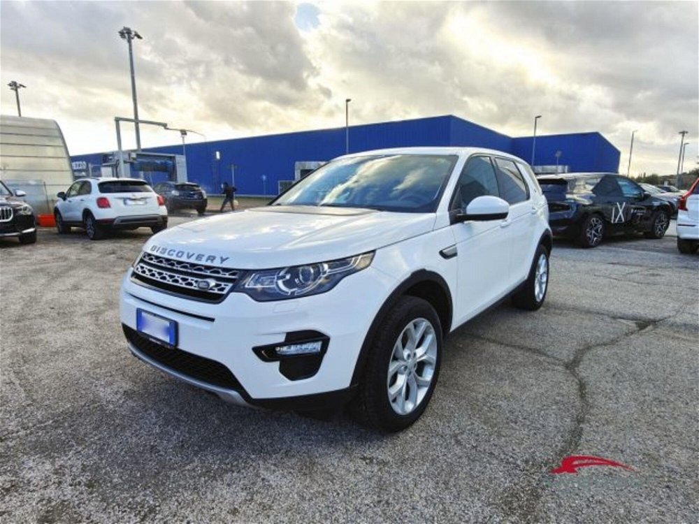 Land Rover Discovery Sport 2.0 TD4 180 CV HSE  del 2017 usata a Corciano