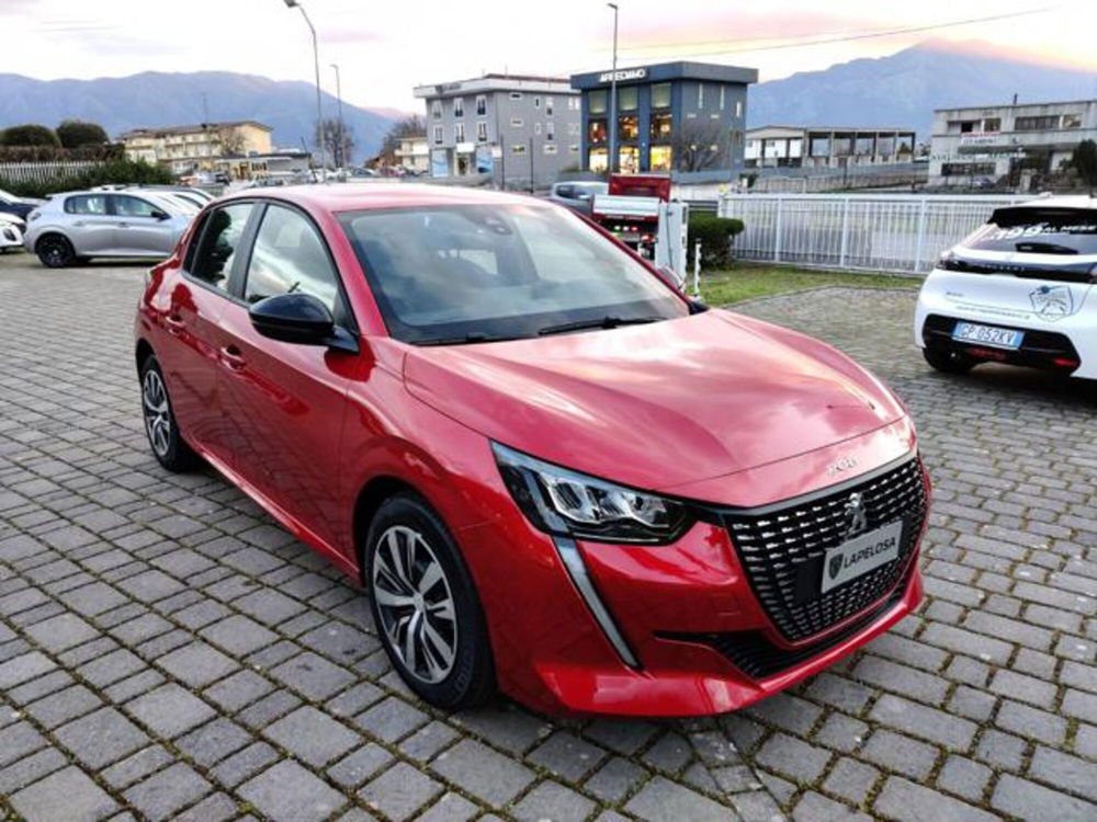 Peugeot 208 nuova a Salerno (4)