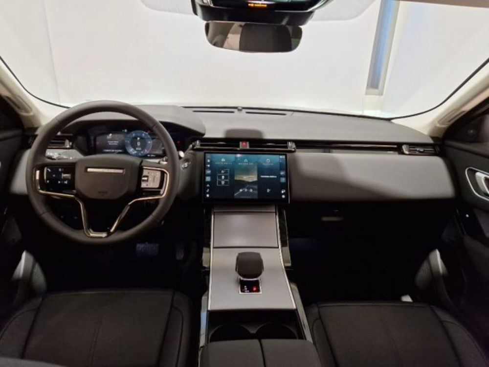 Land Rover Range Rover Velar usata a Livorno (4)