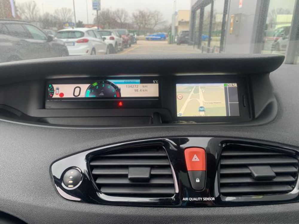 Renault Scenic E-Tech Electric usata a Ancona (17)