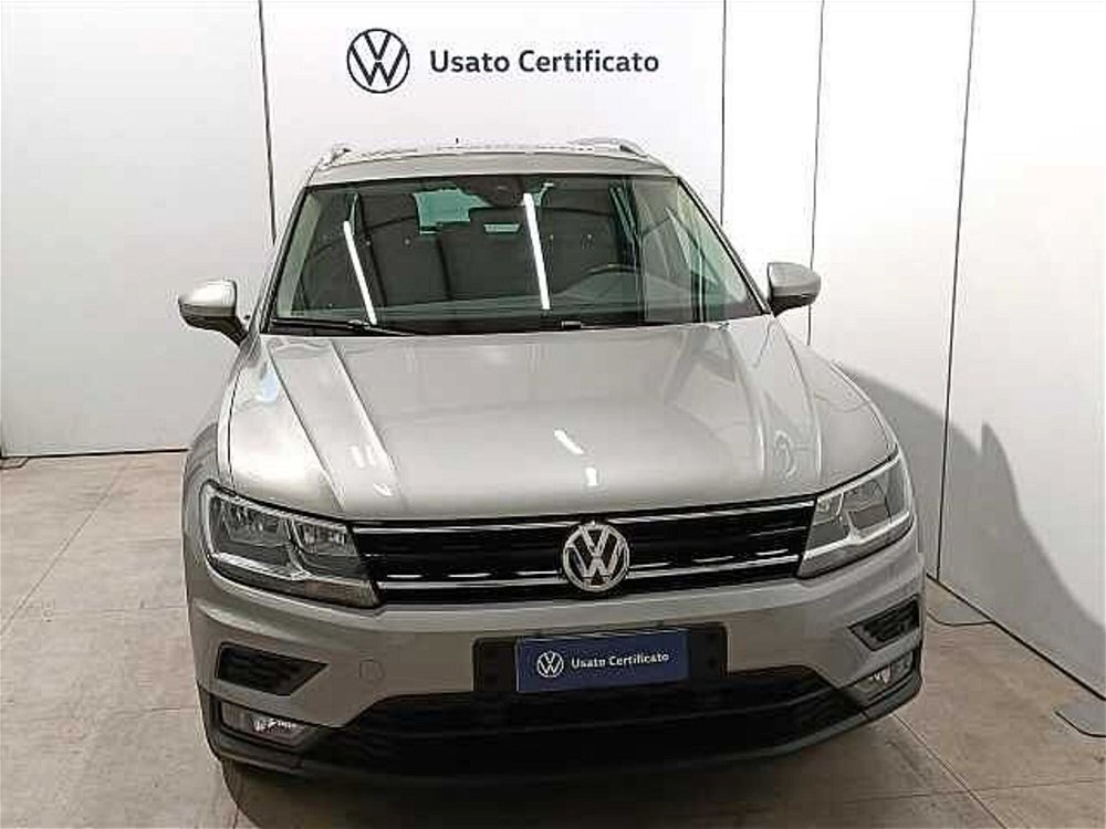 Volkswagen Tiguan Allspace 2.0 tdi Life 150cv dsg del 2019 usata a Brivio (2)