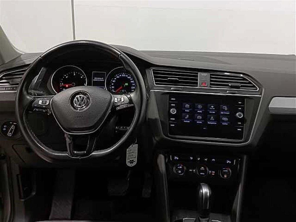 Volkswagen Tiguan Allspace 2.0 tdi Life 150cv dsg del 2019 usata a Brivio (5)