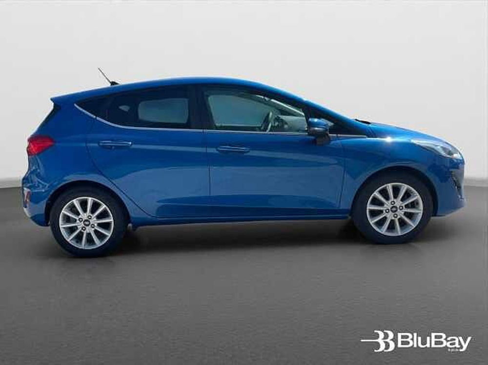 Ford Fiesta 1.5 EcoBlue 5 porte Titanium  del 2020 usata a Livorno (4)