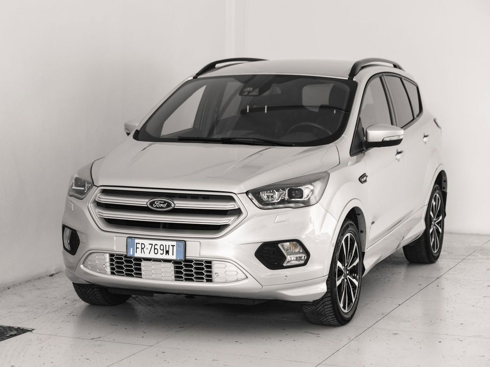 Ford Kuga usata a Prato (2)