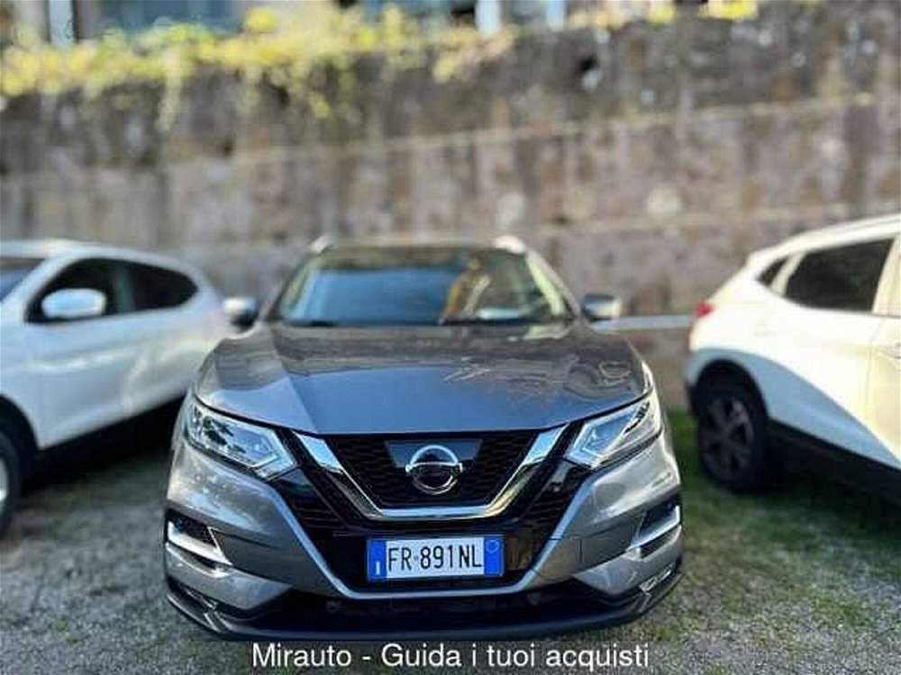 Nissan Qashqai 1.5 dCi Tekna  del 2018 usata a Roma (2)