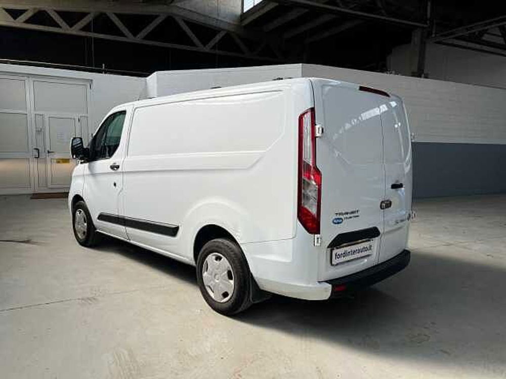 Ford Transit Custom Furgone usata a Milano (9)