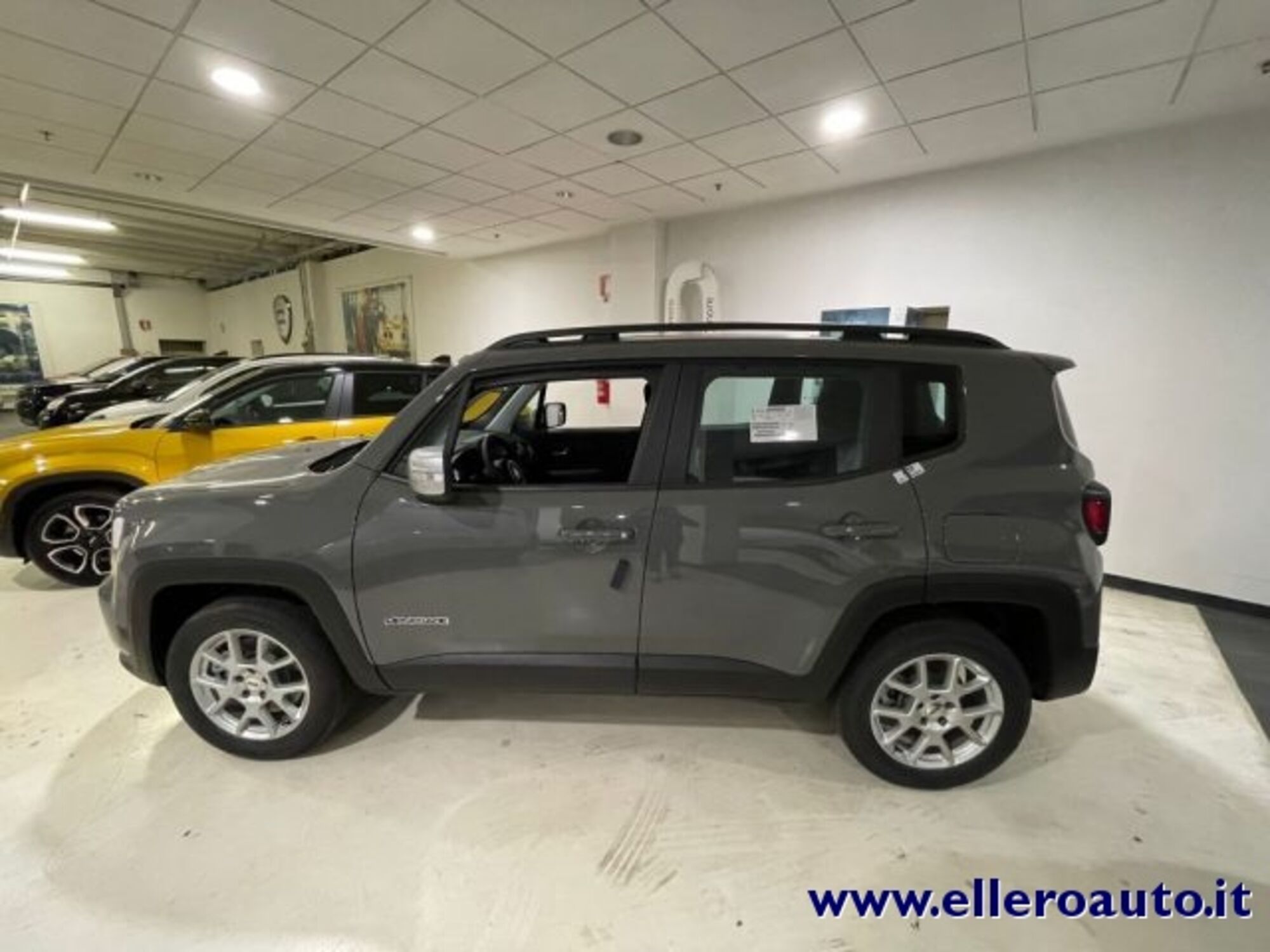 Jeep Renegade 1.3 T4 190CV PHEV 4xe AT6 Limited  nuova a Mondovi&#039;