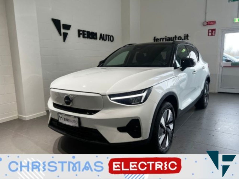 Volvo XC40 nuova a Udine