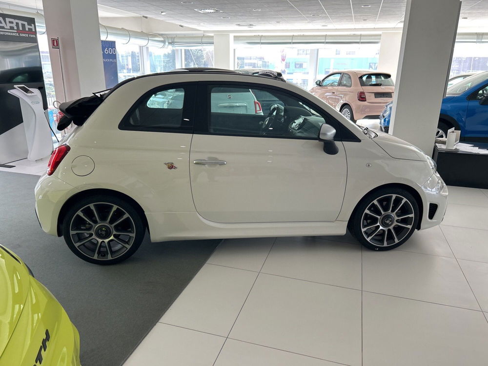 Abarth 595 Cabrio nuova a Arezzo (7)