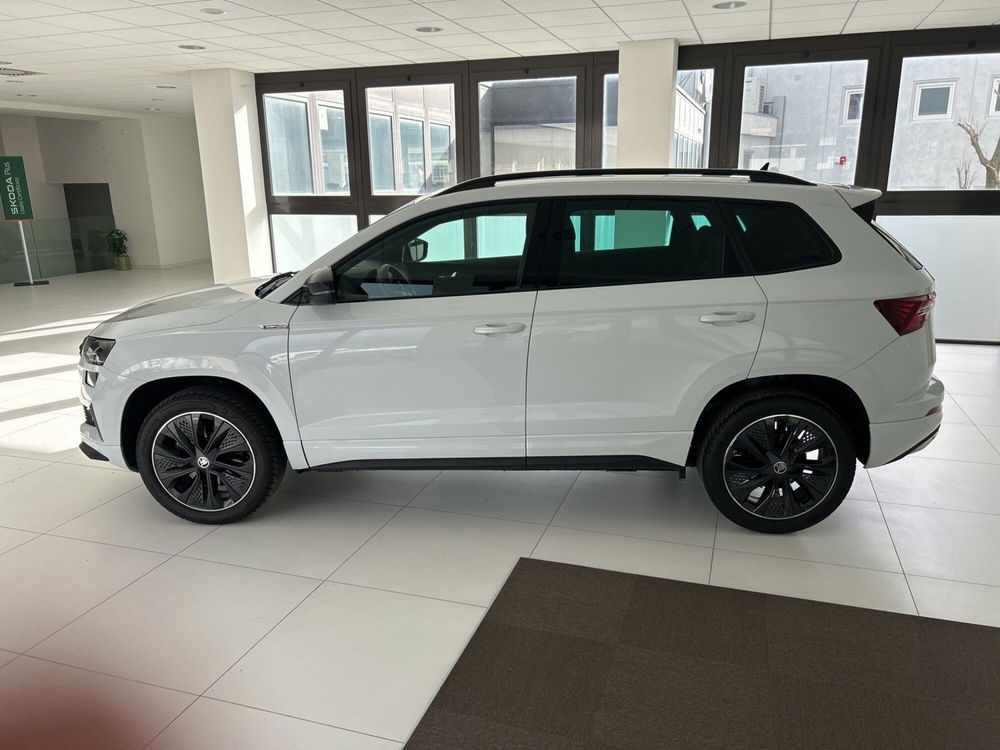 Skoda Karoq 2.0 TDI EVO SCR 115 CV SportLine  del 2023 usata a Arezzo (2)